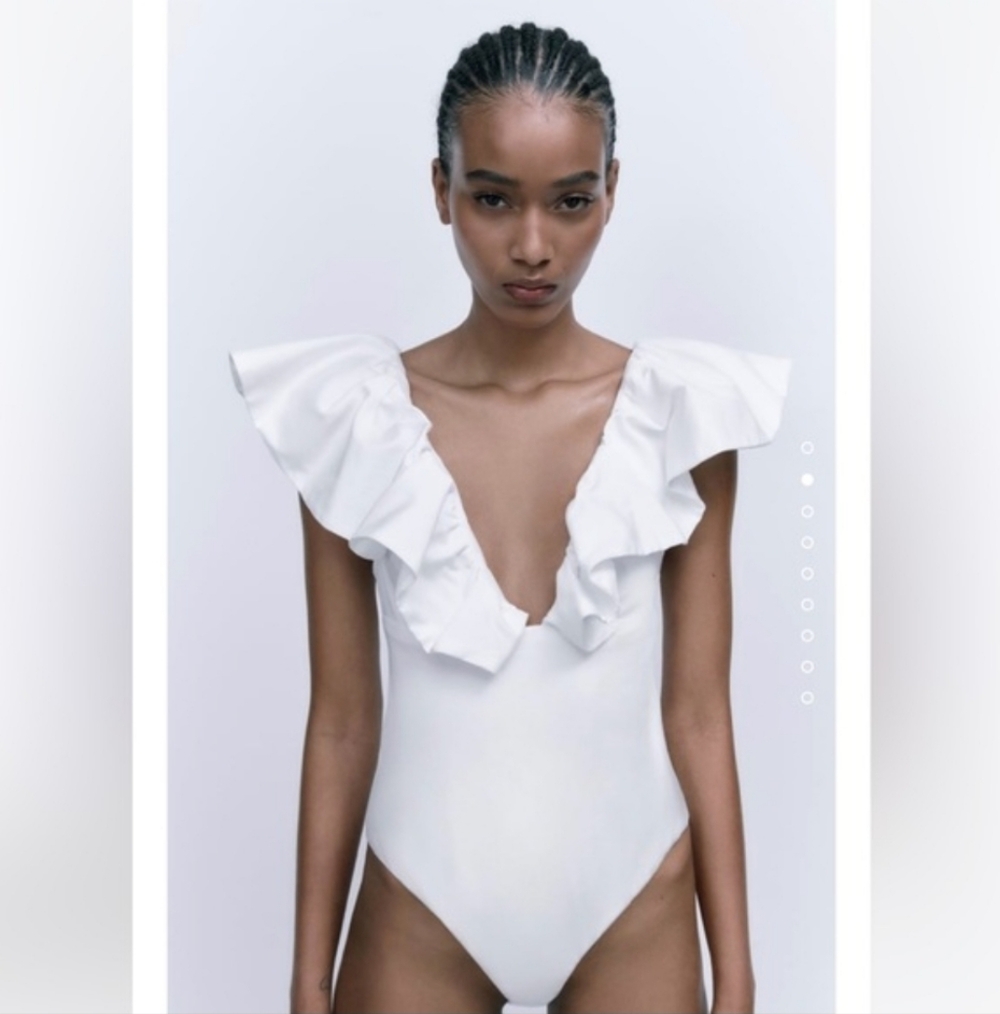 Zara White Ruffled Bodysuit - Picture 2 of 9